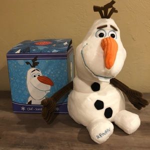 Brand new Olaf Scentsy Buddy